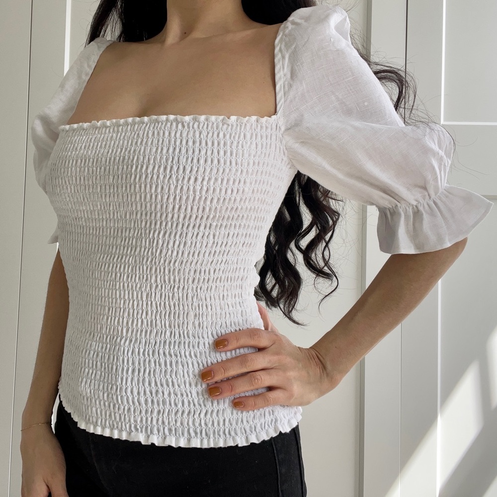 Reformation puff sleeve linen top XS